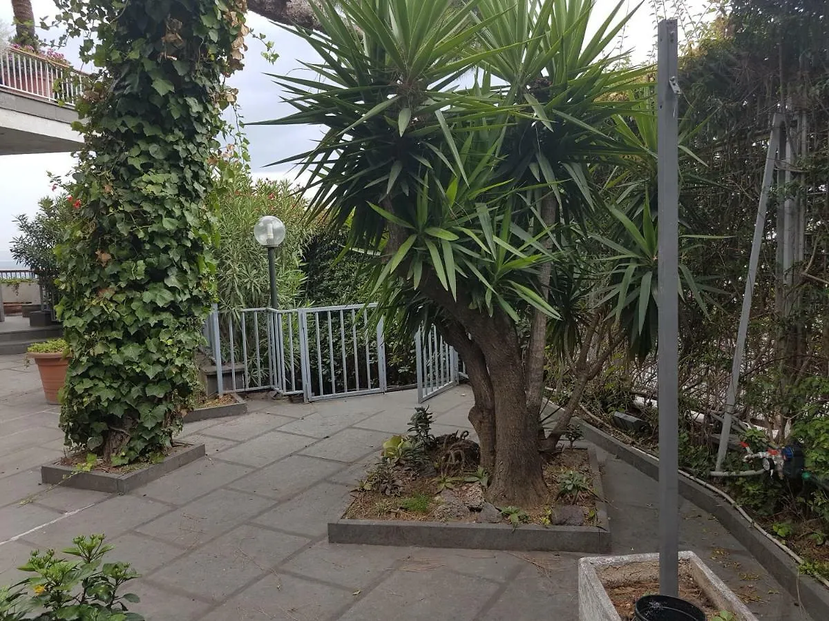 La Tolda - La Vista Clara Hotel Naples Guest house