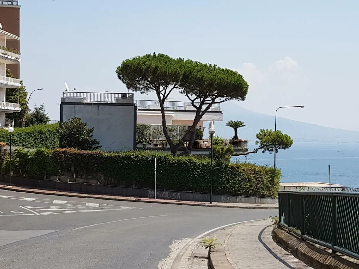 Guest house La Tolda - La Vista Clara Hotel Naples